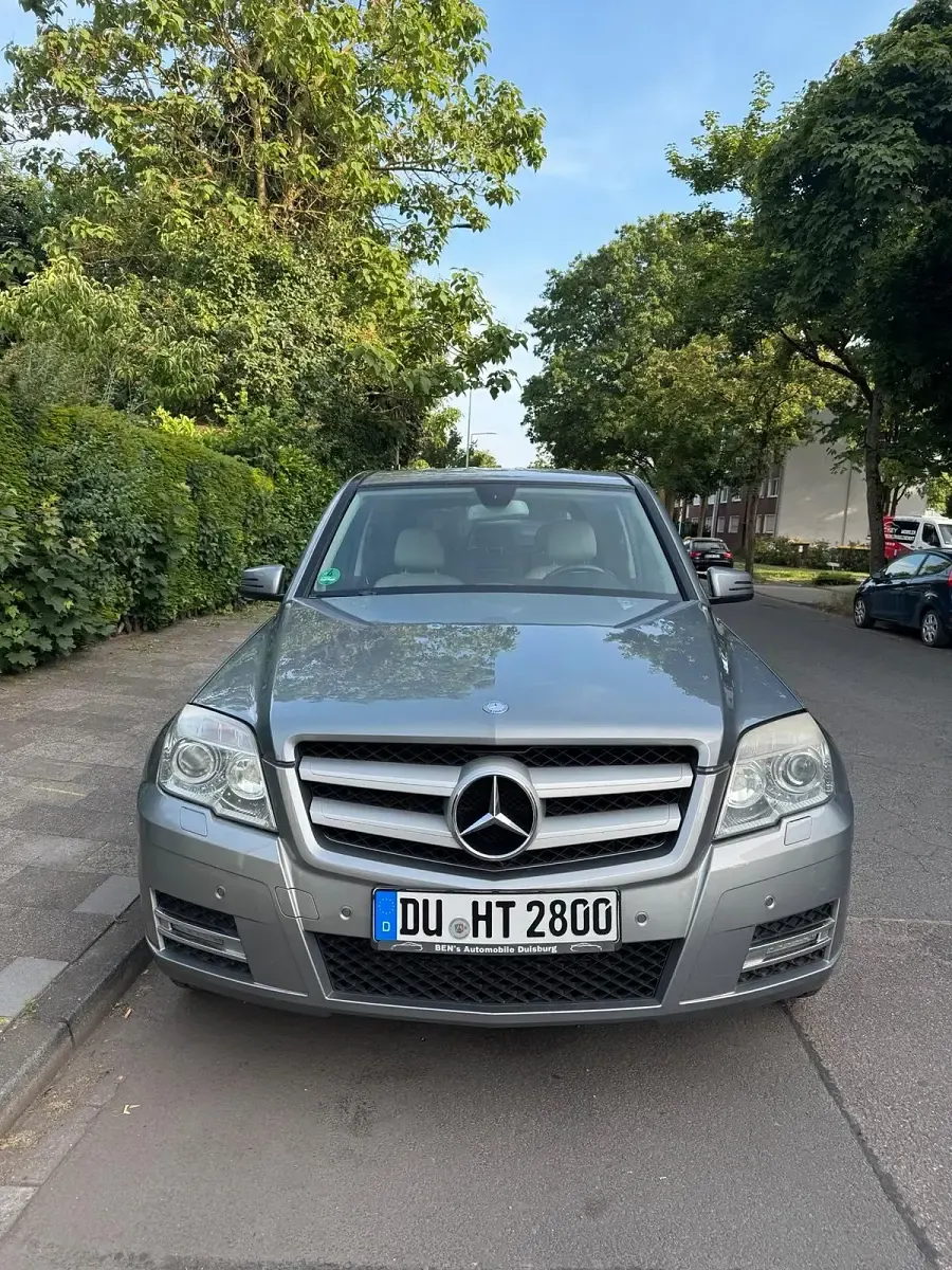 Gebraucht Mercedes GLK350 224 PS (164 kW) 2010 Grau SUV