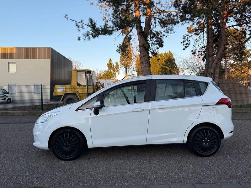 Gebraucht Ford B-MAX Titanium 105 PS (77 kW) 2014 Weiß Van / Kleinbus