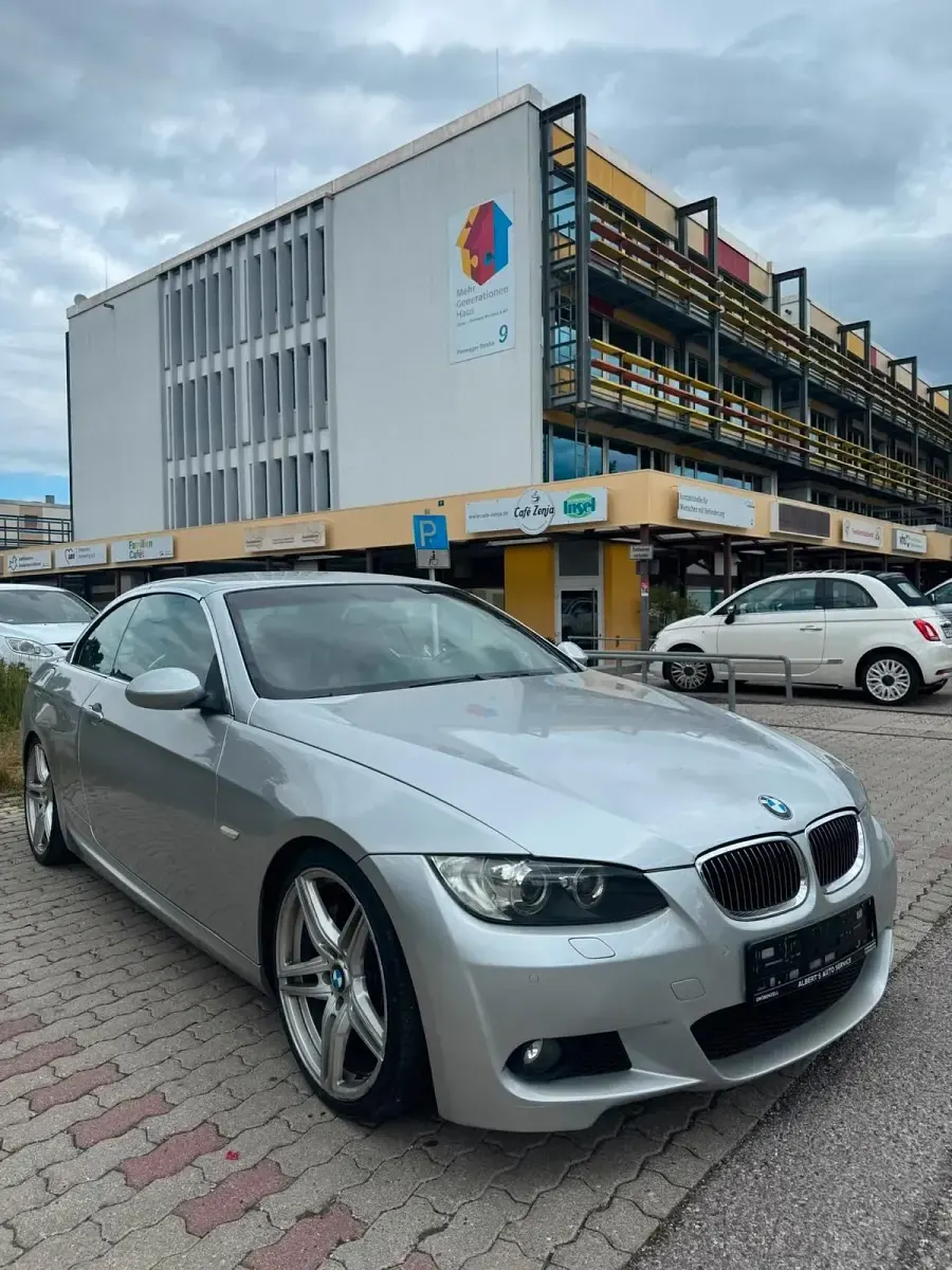 Gebraucht BMW 330 Cabriolet 272 PS (200 kW) 2008 Silber Cabrio