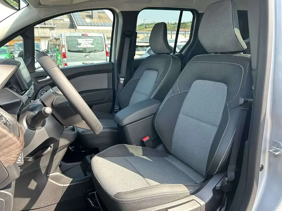 Neu Renault Kangoo Techno 131 PS (96 kW) 2026 Highlandgrau metallic Van / Kleinbus