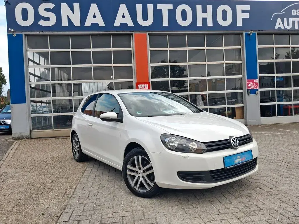 Gebraucht VW Golf VI Comfortline 86 PS (63 kW) 2010 Weiß Kleinwagen