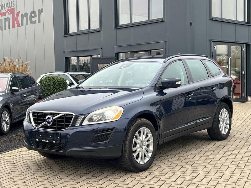 Blau Gebraucht 2012 Volvo XC60 SUV | 6.900 € (Superpreis) - Bild 1/4