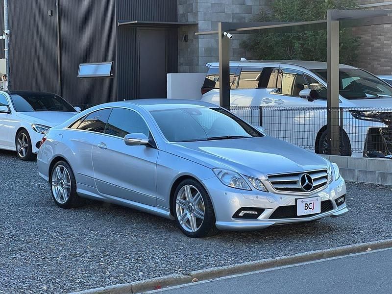 Silber Gebraucht 2009 Mercedes E500 | 18.999 € (Superpreis) - Bild 1/4