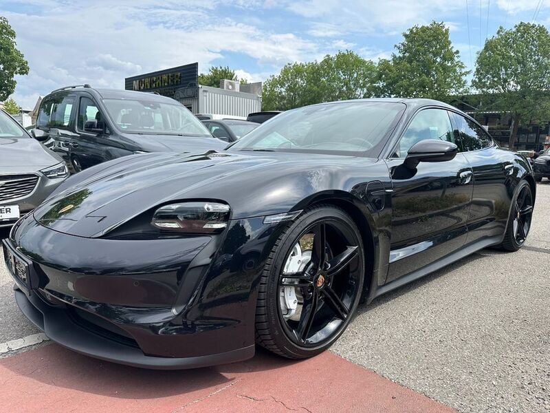 Schwarz Gebraucht 2022 Porsche Taycan 4S Performance Package Limousine | 74.900 € - Bild 1/4
