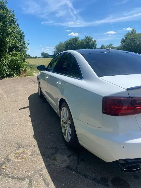 Gebraucht Audi A6 Sport 211 PS (155 kW) 2012 Weiß Limousine