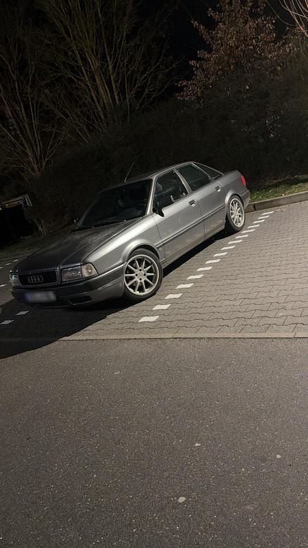 Gebraucht Audi 80 101 PS (74 kW) 1994 Grau Limousine