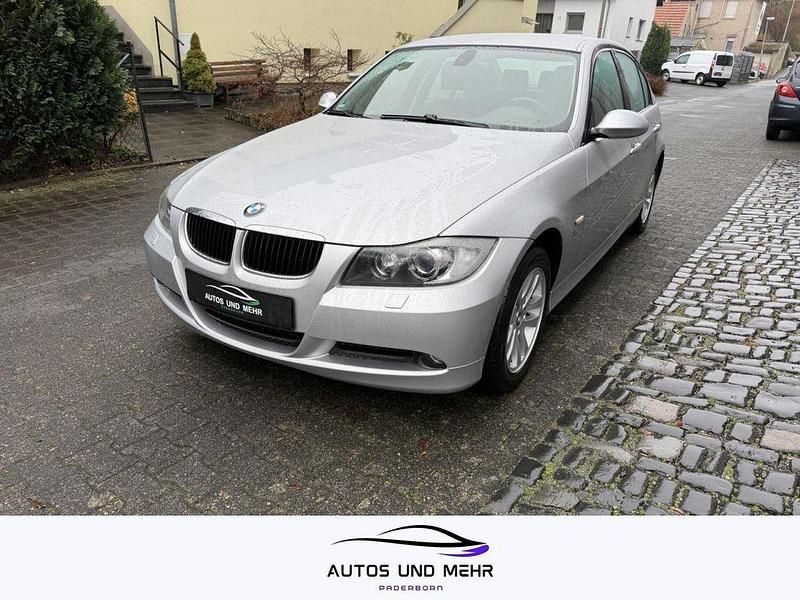Silber Gebraucht 2007 BMW 320 Advantage Limousine | 2.499 € (Superpreis) - Bild 1/4