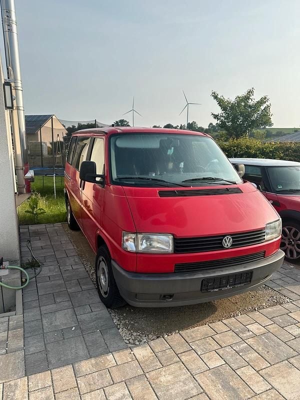 Rot Gebraucht 1995 VW T4 Van | 8.999 € - Bild 1/4