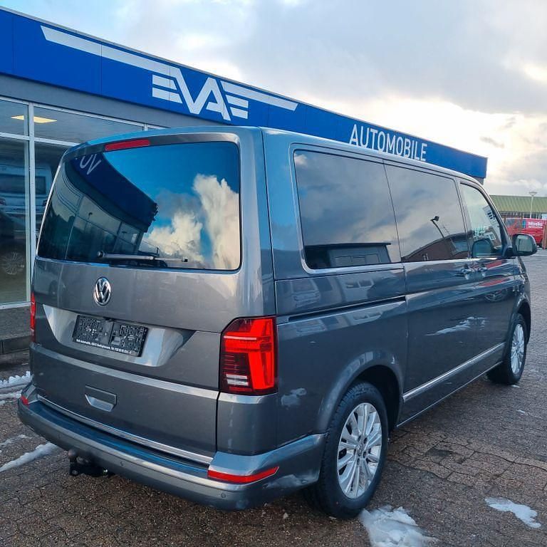 Gebraucht VW Transporter Generation Six 150 PS (110 kW) 2020 Grau Van