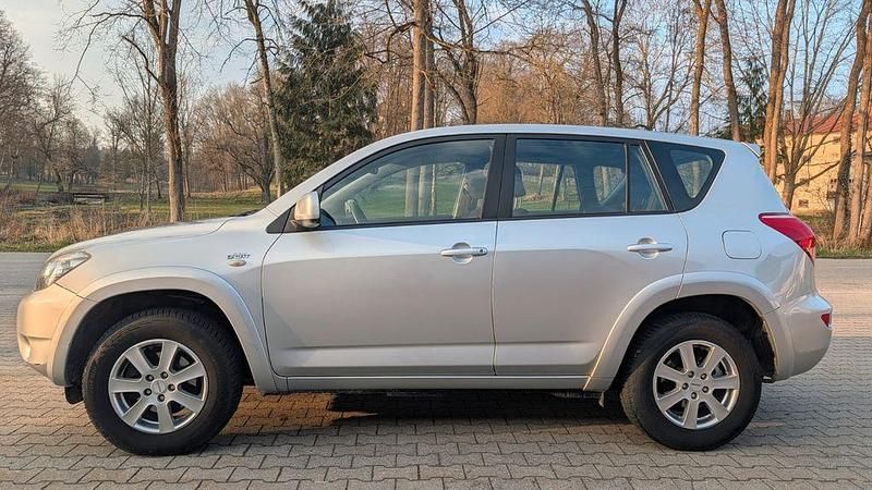 Gebraucht Toyota RAV4 177 PS (130 kW) 2009 Silber SUV