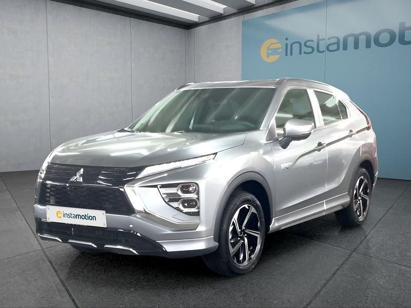 Grau Gebraucht 2023 Mitsubishi Eclipse Cross SUV | 31.999 € (Teuer) - Bild 1/4