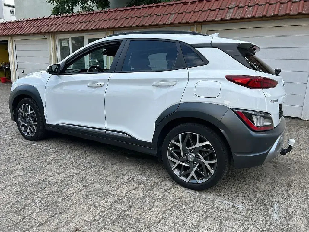 Gebraucht Hyundai Kona Prime 105 PS (77 kW) 2022 Weiß SUV