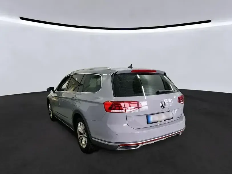 Gebraucht VW Passat Alltrack 200 PS (147 kW) 2023 Grau Kombi