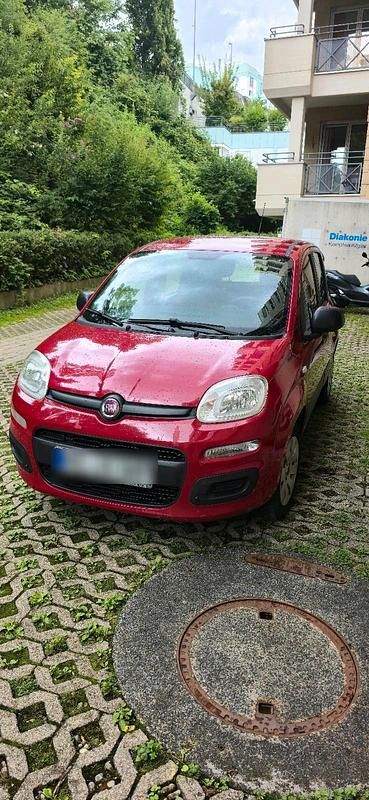 Rot Gebraucht 2013 Fiat Panda Kleinwagen | 3.400 € (Fairer Preis) - Bild 1/4