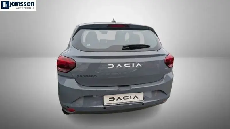 Neu Dacia Sandero Expression 91 PS (66 kW) 2026 Grau Limousine