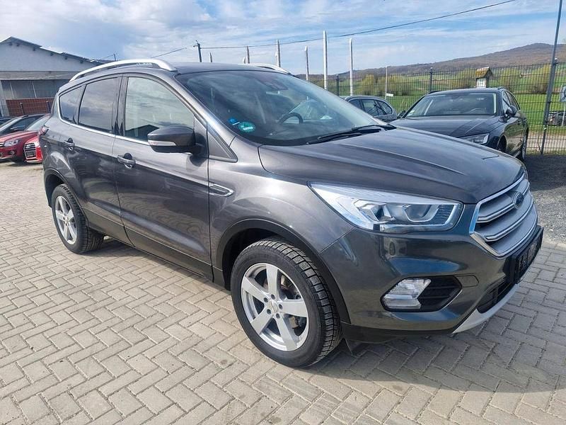 Gebraucht Ford Kuga Cool & Connect 150 PS (110 kW) 2018 Magnetic SUV