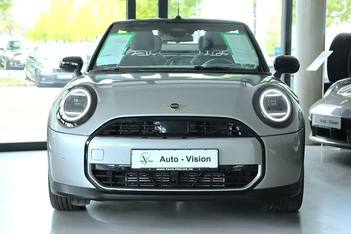 Occasion Mini Cooper Cabriolet Classic 163 ch (119 kW) 2025 Argent Cabriolet