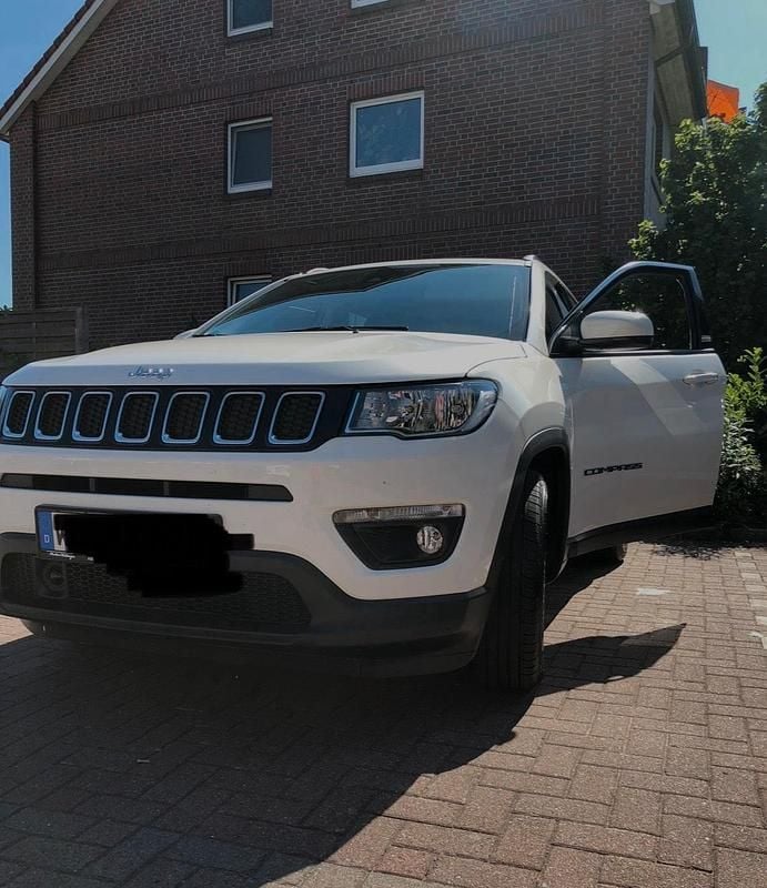 Gebraucht Jeep Compass Longitude 140 PS (102 kW) 2018 Weiß SUV