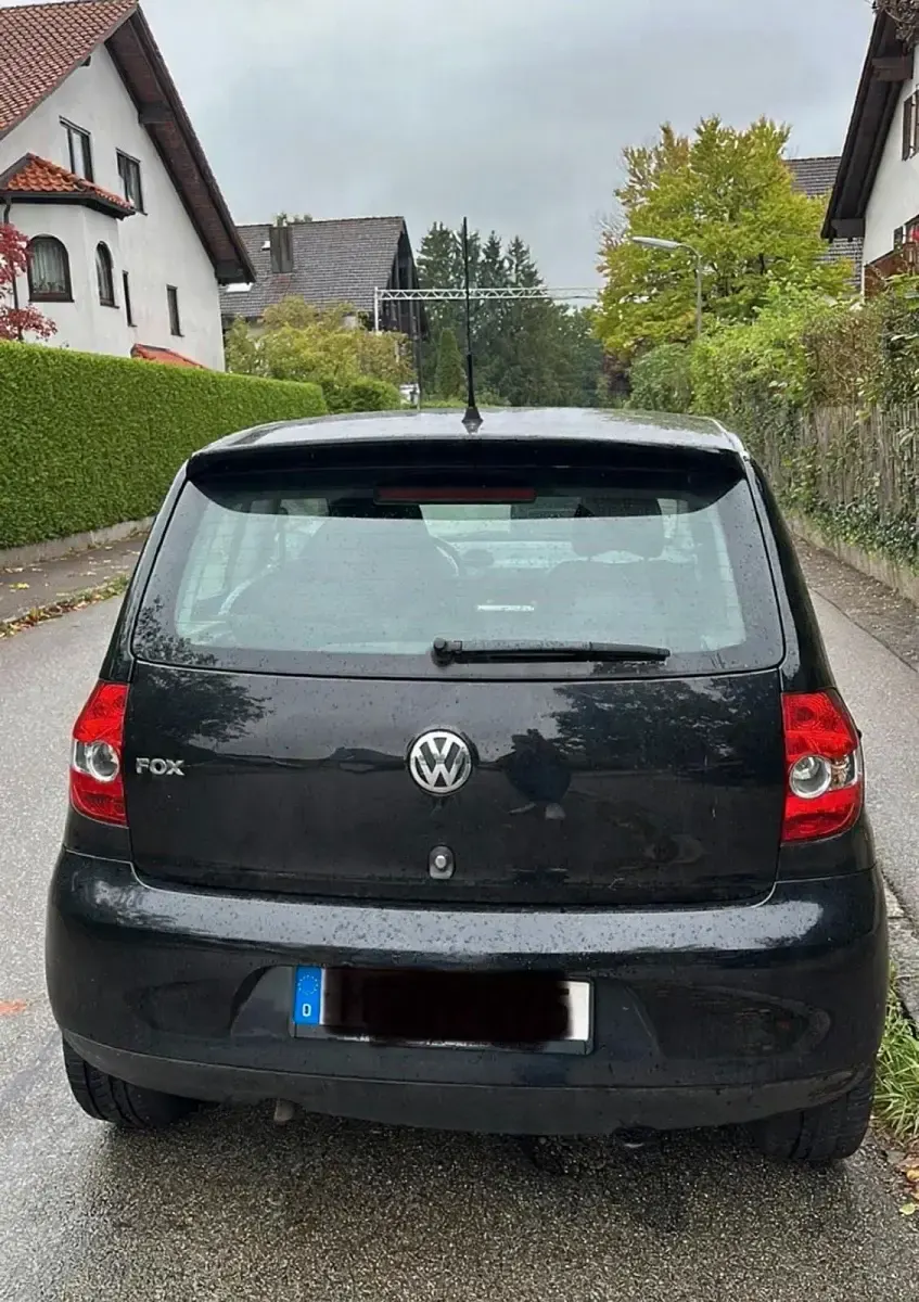 Używany VW Fox Style 60 KM (44 kW) 2011 Czarny Hatchback