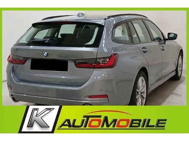 Gebraucht BMW 320 190 PS (139 kW) 2024 Grau Kombi