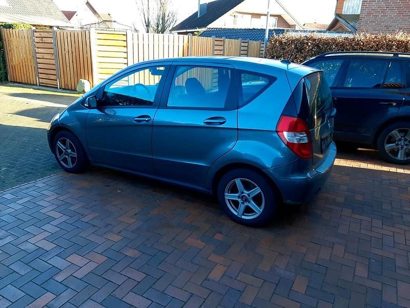 Gebraucht Mercedes A160 95 PS (69 kW) 2010 Grau Kombi