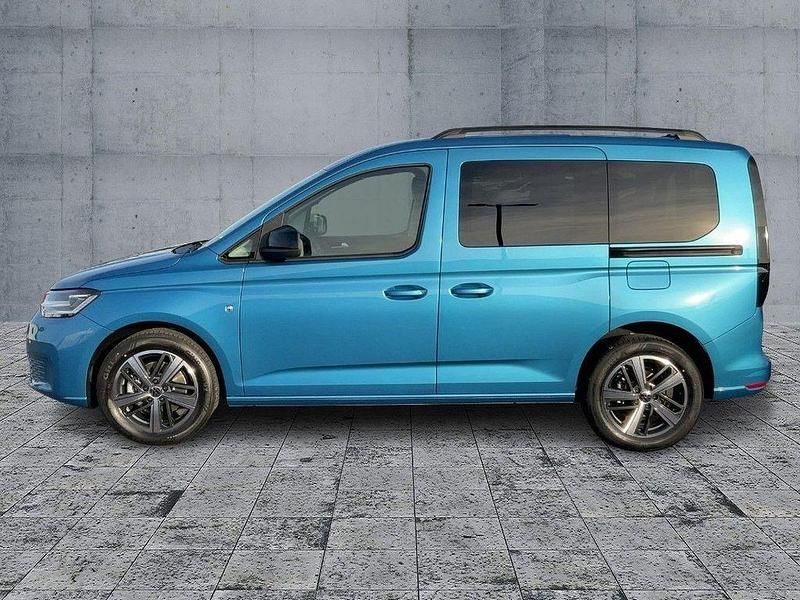 Neu VW Caddy Life 116 PS (85 kW) 2025 Blau Van / Kleinbus