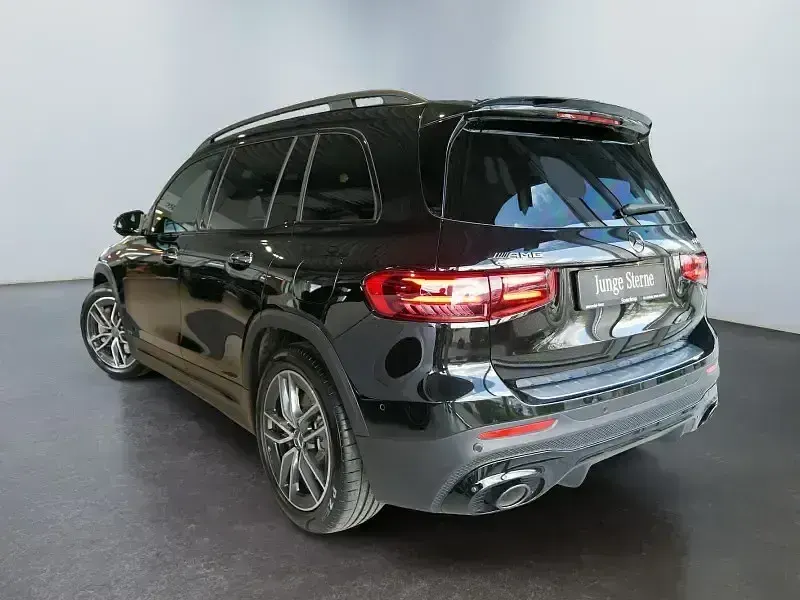 Gebraucht Mercedes GLB35 AMG 306 PS (225 kW) 2024 Schwarz SUV