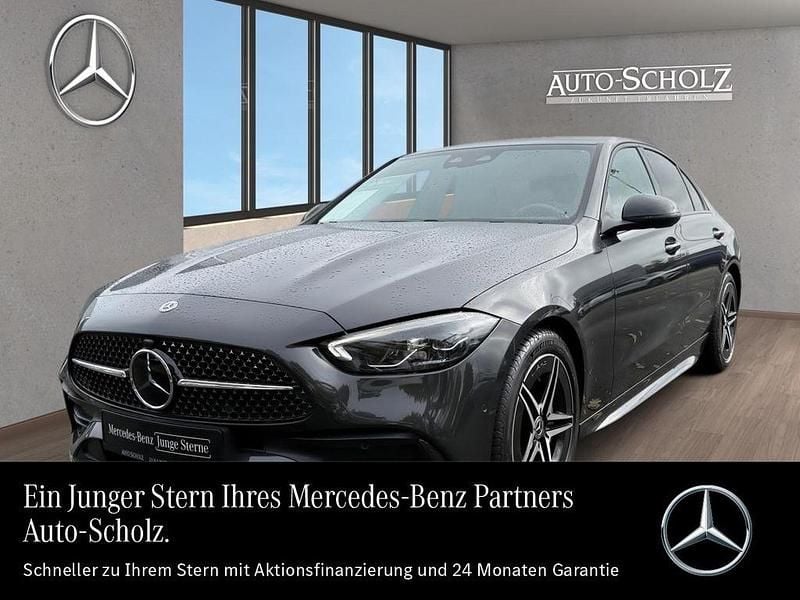 Grau Gebraucht 2024 Mercedes C200 AMG Limousine | 42.381 € (Etwas zu teuer) - Bild 1/4