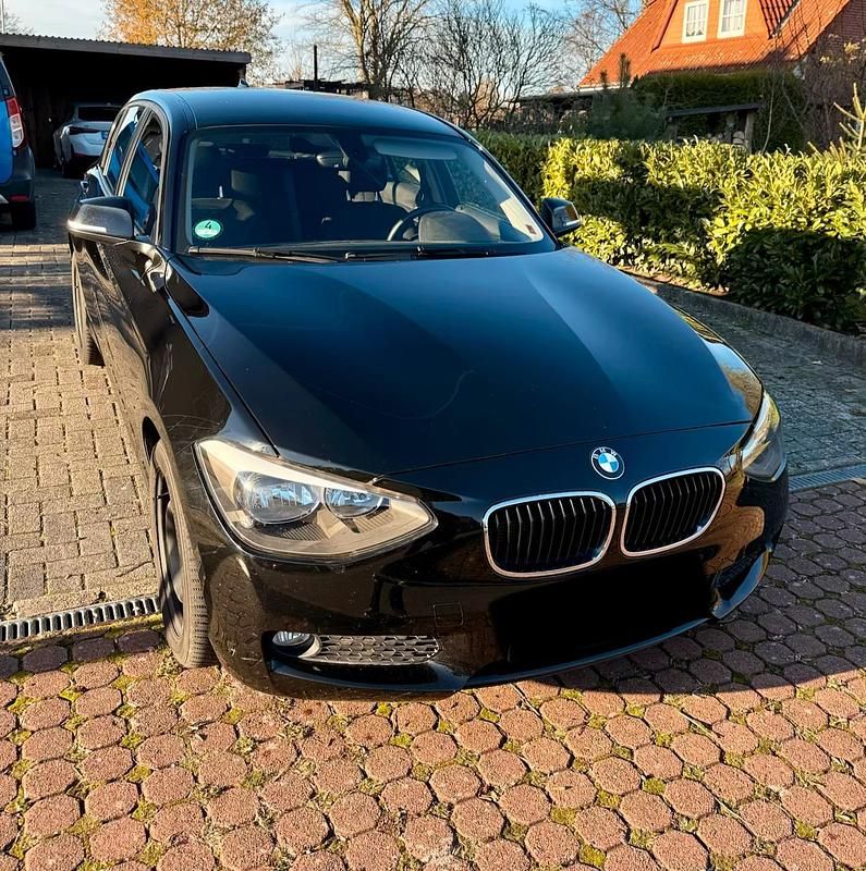 Gebraucht BMW 114 102 PS (75 kW) 2013 Schwarz Kleinwagen
