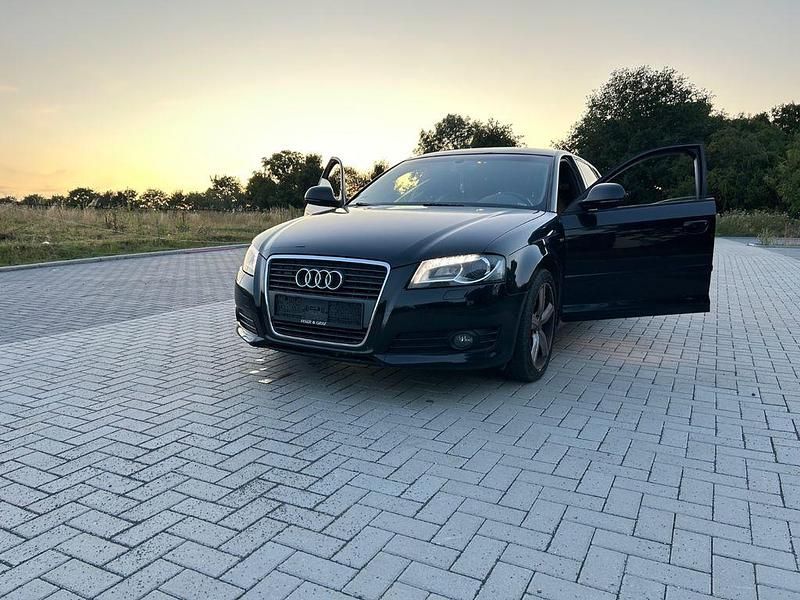 Schwarz Gebraucht 2009 Audi A3 Sportback S-Line Limousine | 6.500 € (Guter Preis) - Bild 1/4