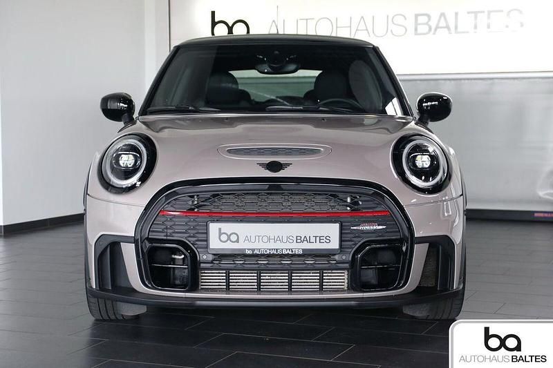 Gebraucht Mini John Cooper Works 231 PS (169 kW) 2024 Rooftop grey met. Kleinwagen