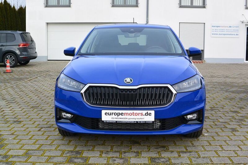 Energyblau (frei wählbar) Neu 2025 Skoda Fabia Selection Limousine | 19.175 € (Fairer Preis) - Bild 1/4