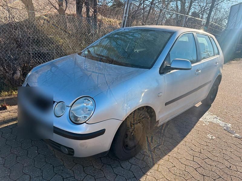 Gebraucht VW Polo 75 PS (55 kW) 2005 Silber Kleinwagen