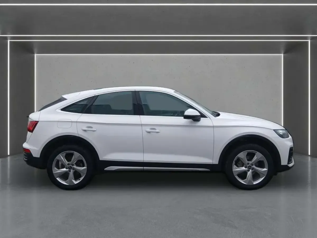 Używany Audi Q5 204 KM (150 kW) 2023 Biały SUV