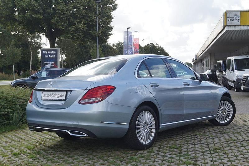 Gebraucht Mercedes C180 Exclusive 156 PS (114 kW) 2014 Silber Limousine