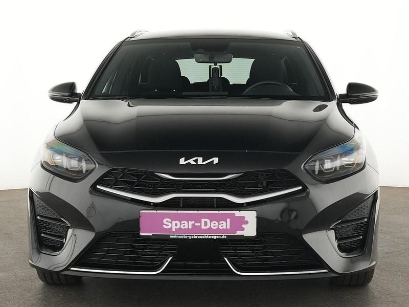 Gebraucht Kia Ceed GT-Line 160 PS (117 kW) 2023 Zilinaschwarz Kleinwagen