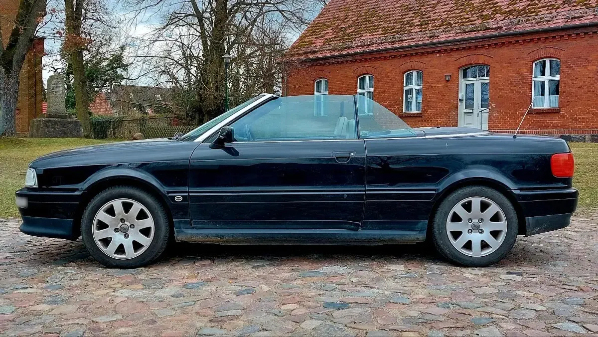 Gebraucht Audi Cabriolet 150 PS (110 kW) 1994 Schwarz Cabrio