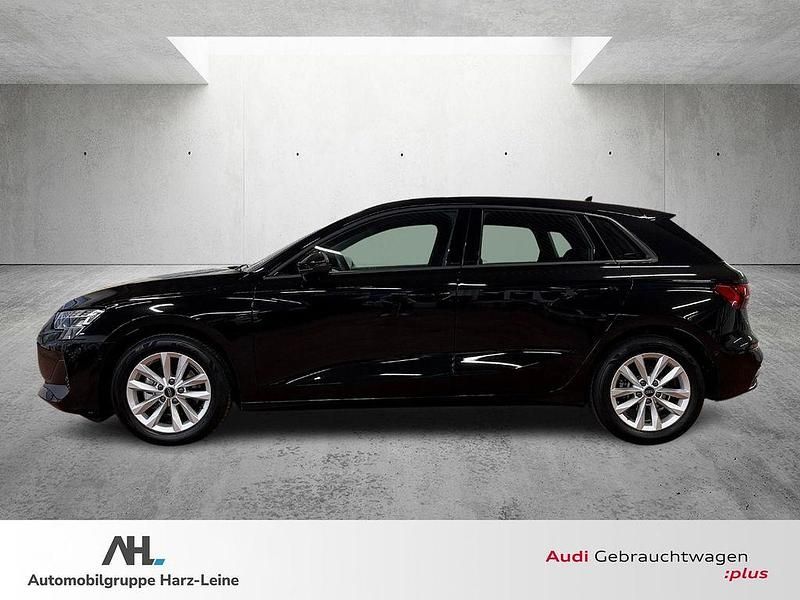Gebraucht Audi A3 Ambiente 150 PS (110 kW) 2024 Schwarz Limousine