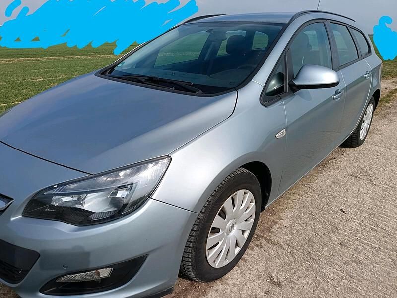 Gebraucht Opel Astra 110 PS (80 kW) 2014 Andere farben Kombi