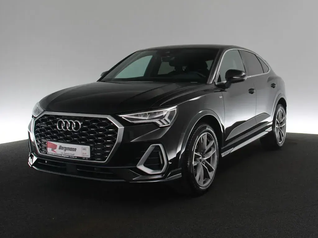 Gebraucht Audi Q3 Ambiente 150 PS (110 kW) 2023 Mythosschwarz metallic (metallic) SUV