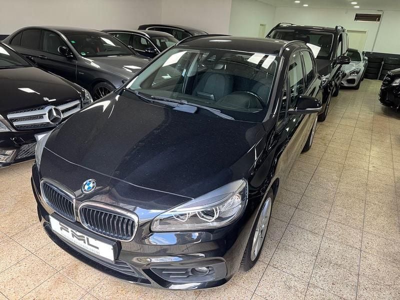 Gebraucht BMW 218 150 PS (110 kW) 2016 Schwarz Kombi