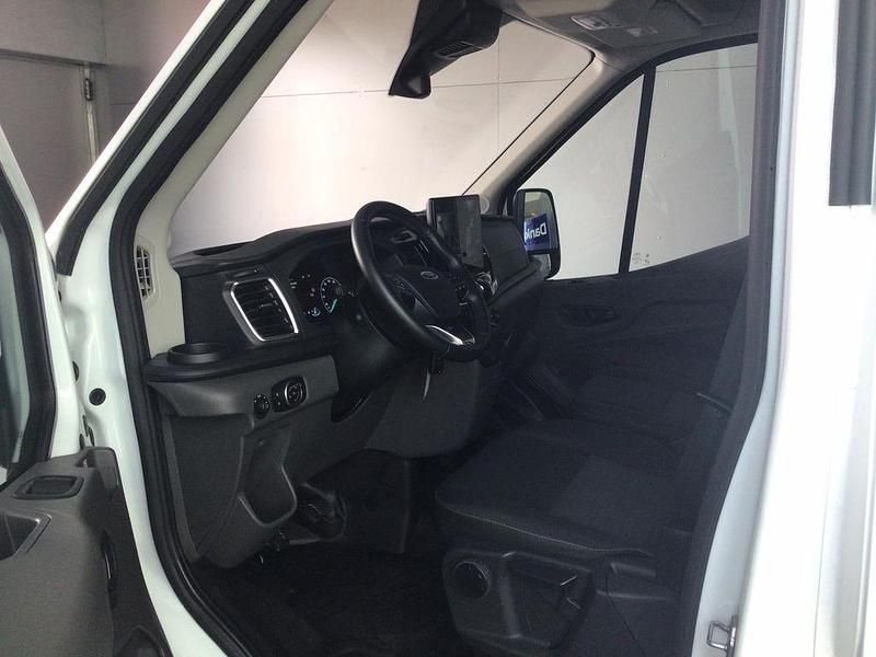 Gebraucht Ford Transit Trend 131 PS (96 kW) 2024 Weiss Van / Kleinbus