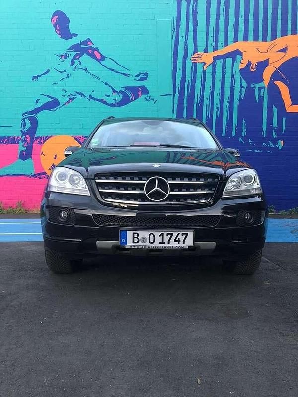 Gebraucht Mercedes ML350 272 PS (200 kW) 2007 SUV