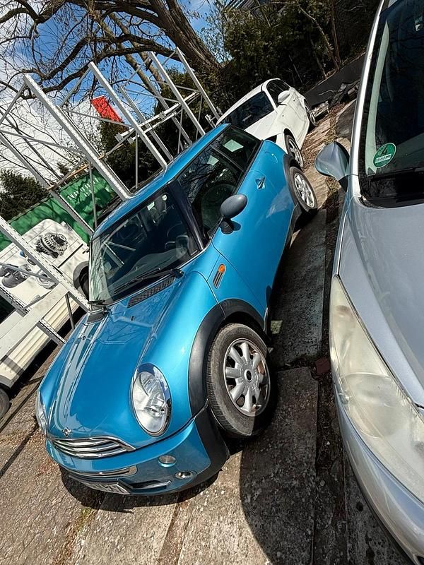 Second-hand Mini Cooper 2005 Hatchback