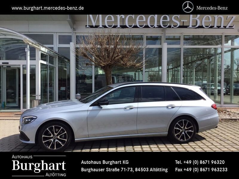 Gebraucht Mercedes E220 Avantgarde 200 PS (147 kW) 2022 Lack hightechsilber Kombi