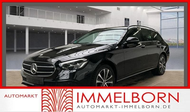 Schwarz/baltic black Gebraucht 2021 Mercedes E300 Kombi | 28.080 € (Superpreis) - Bild 1/4