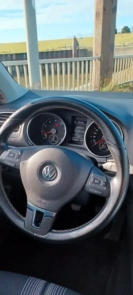 Gebraucht VW Golf VII Match 122 PS (89 kW) 2013 Grau Kombi