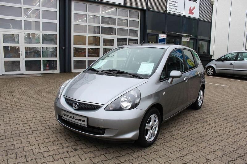 Gebraucht Honda Jazz Cool 77 PS (56 kW) 2006 Silber Kleinwagen