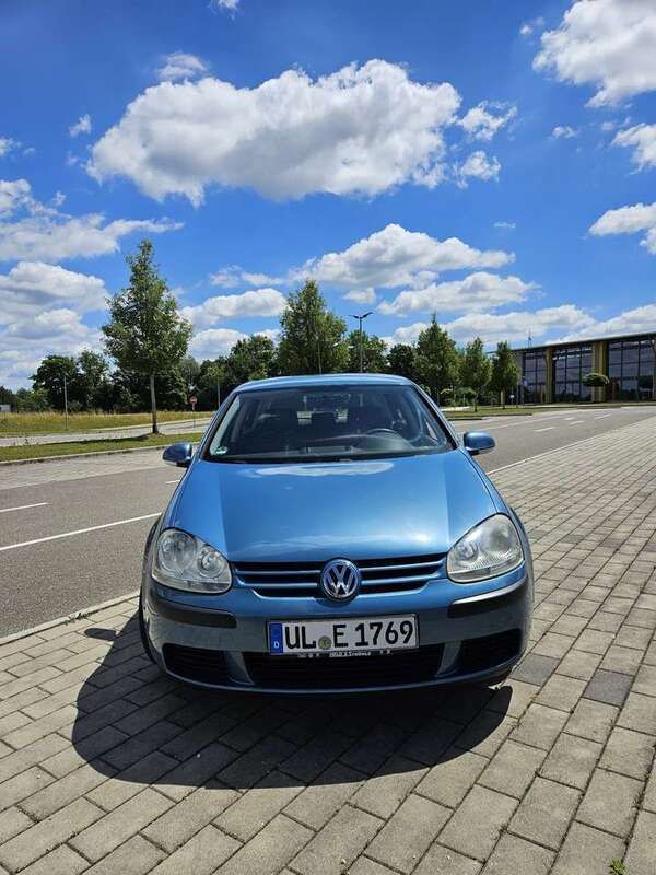 Schwarz Gebraucht 2006 VW Golf V Limousine | 2.850 € (Fairer Preis) - Bild 1/4