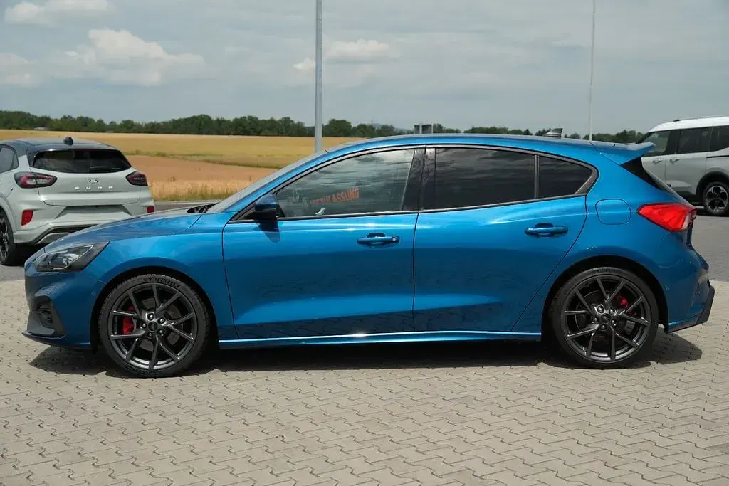 Gebraucht Ford Focus ST 280 PS (205 kW) 2022 Blau Limousine
